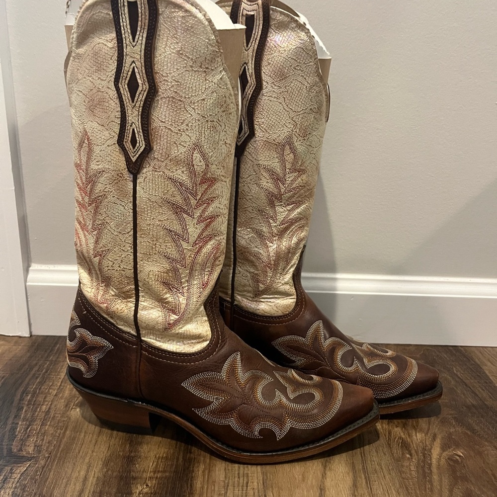 Women’s Cowboy Boots